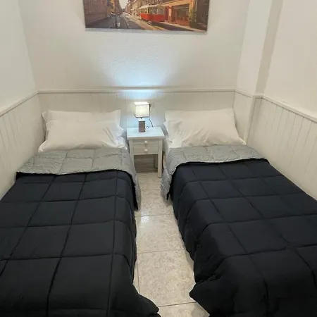 Apartamento En Playa Jardin Apartman *